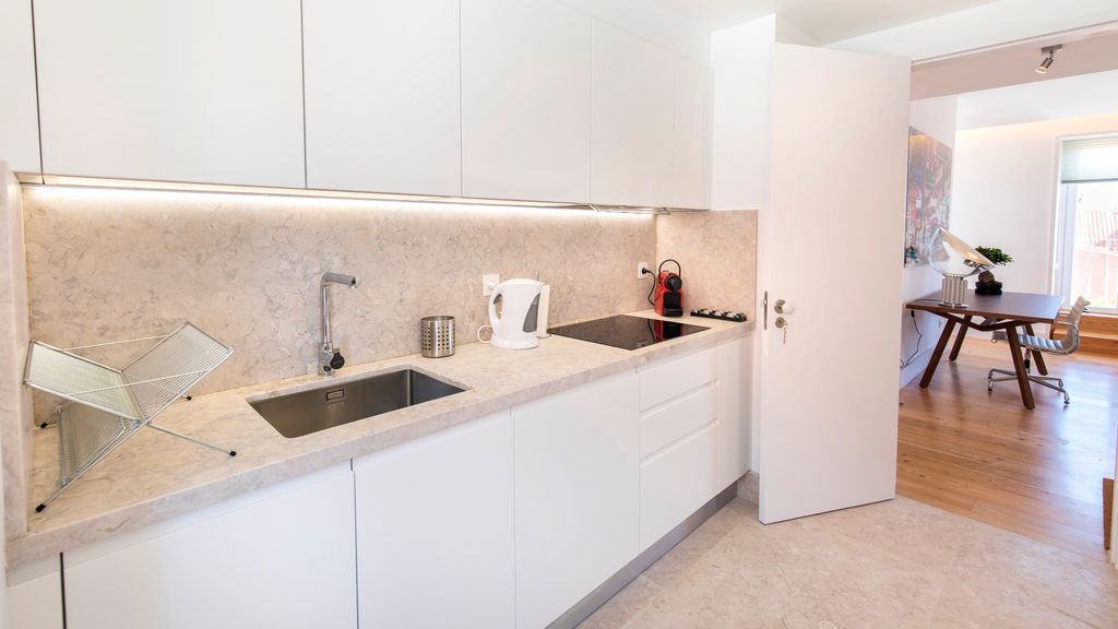Modern Oasis in Bairro Alto by LovelyStay
