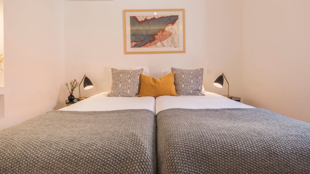Modern Oasis in Bairro Alto by LovelyStay