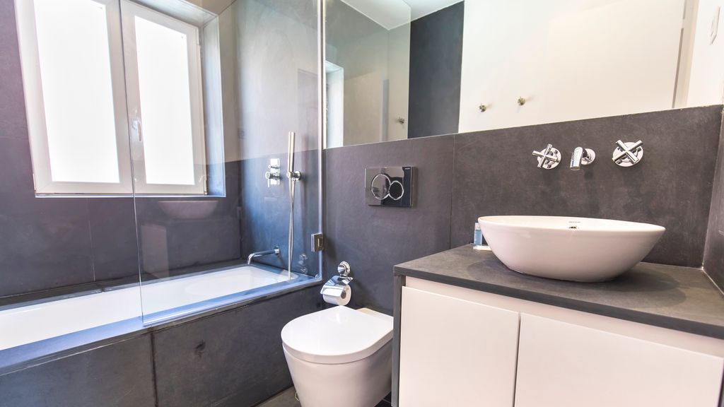 Modern Oasis in Bairro Alto by LovelyStay