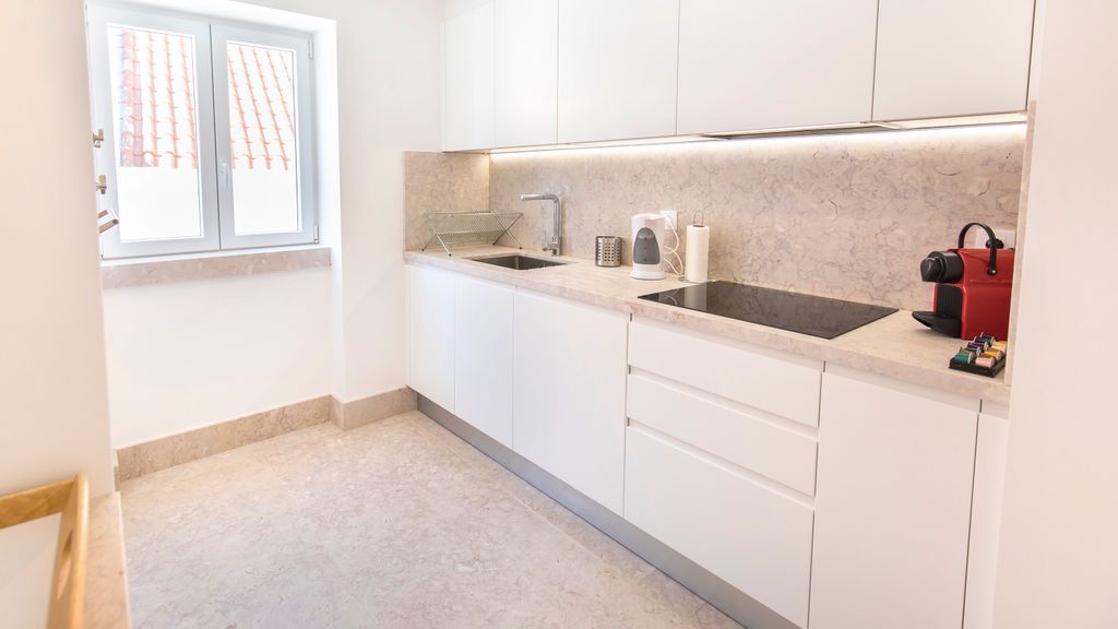 Modern Oasis in Bairro Alto by LovelyStay