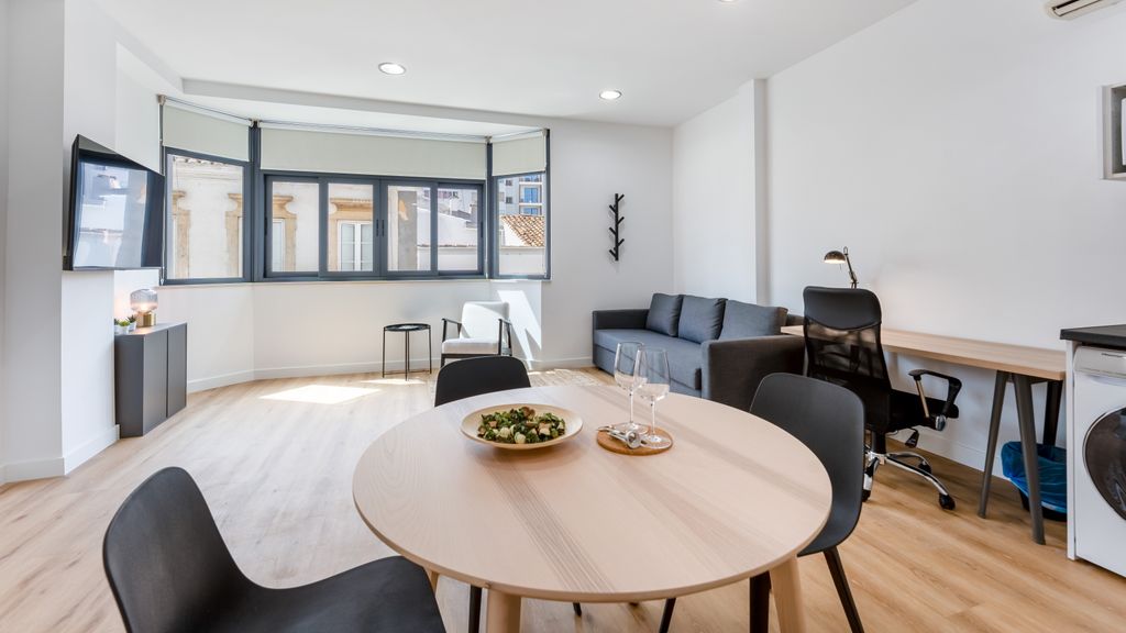Charming 1Bdr Flat in Central Faro by Lovelystay