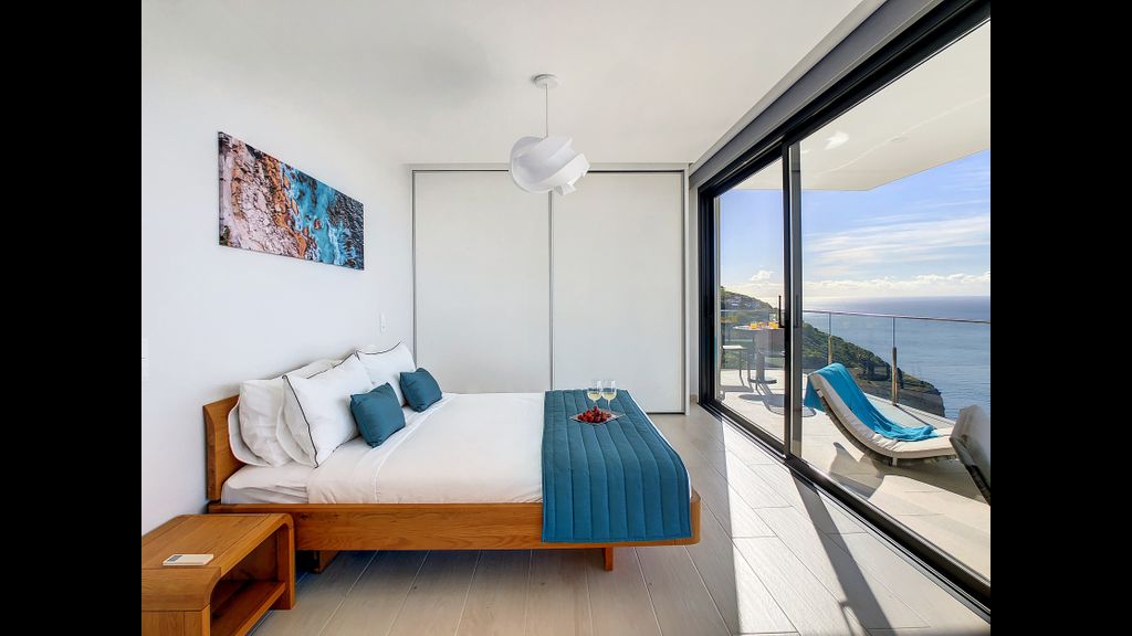 Francelho 1 Apartment by LovelyStay