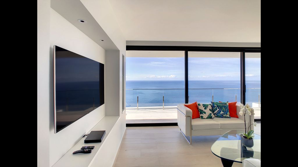 Francelho 1 Apartment by LovelyStay