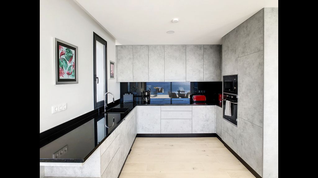 Francelho 2 Apartment by LovelyStay