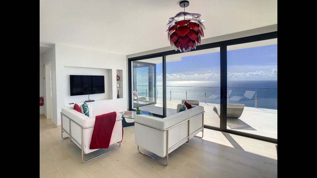 Francelho 2 Apartment by LovelyStay