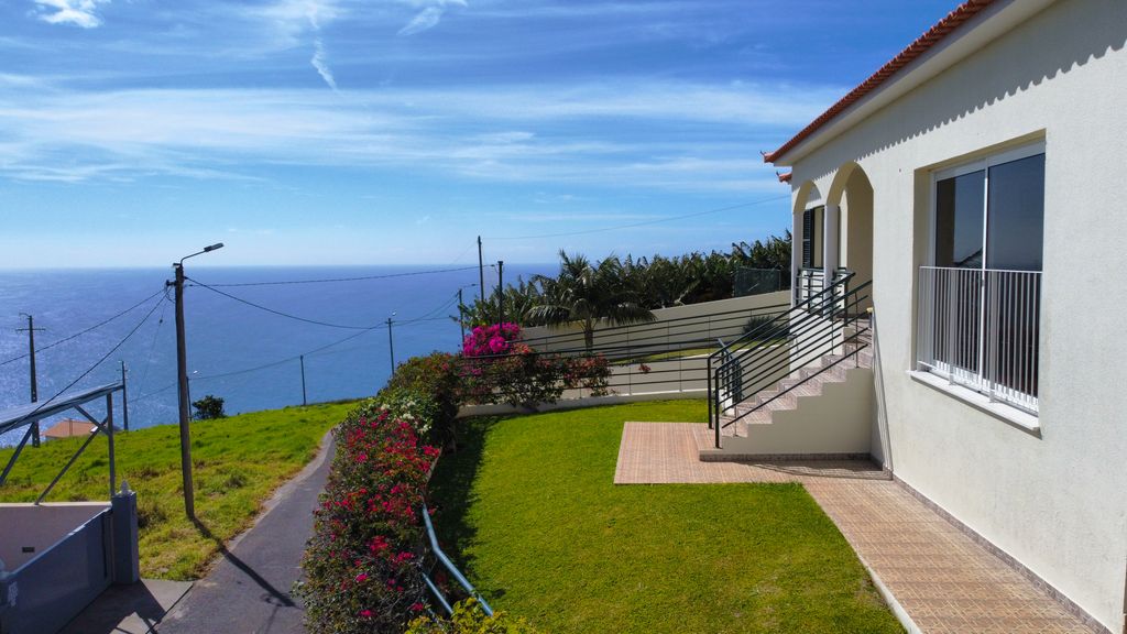 Casa Eleanor by LovelyStay