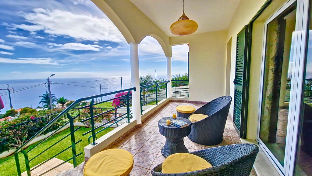 Casa Eleanor by LovelyStay