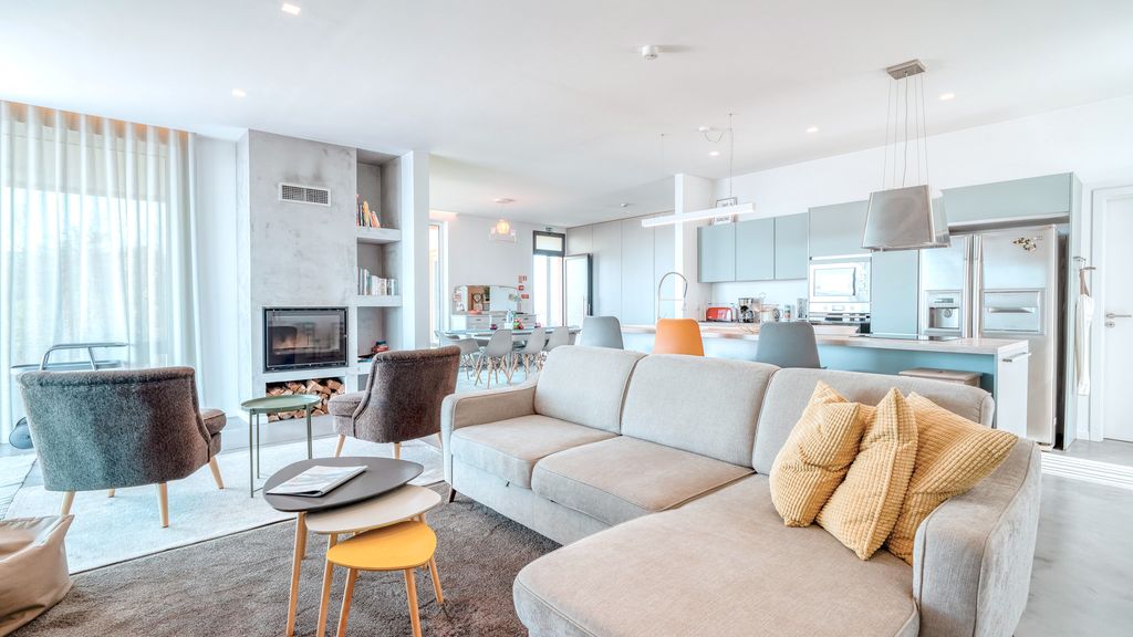 Casa Luz - Stunning Family Home by LovelyStay