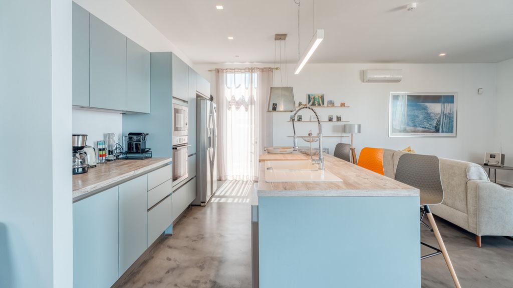 Casa Luz - Stunning Family Home by LovelyStay