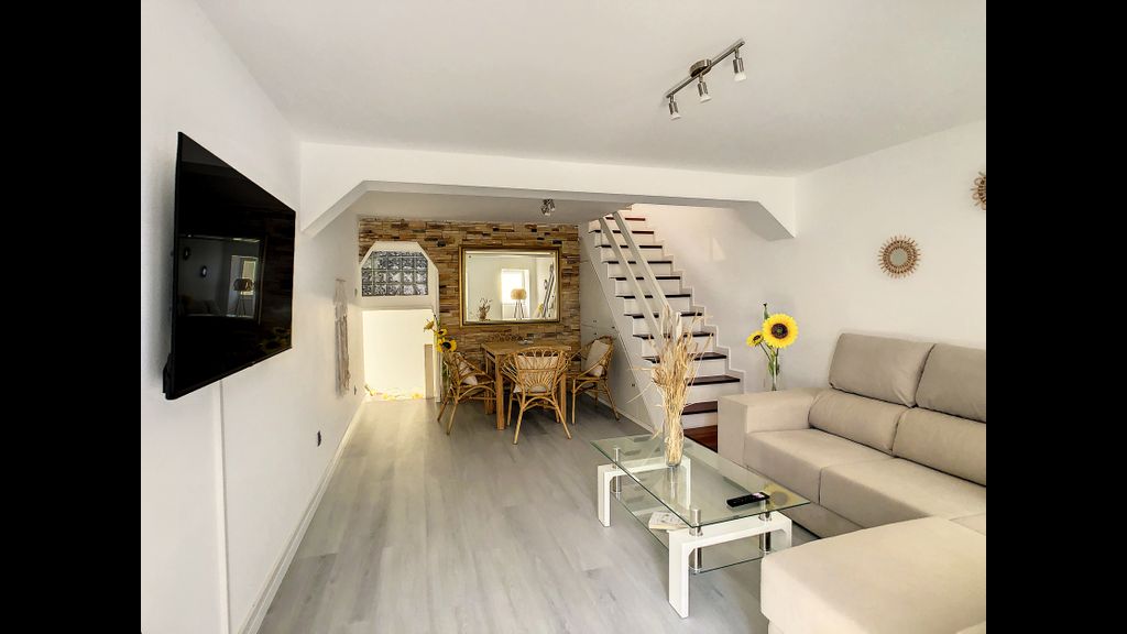 Casa Safira by LovelyStay
