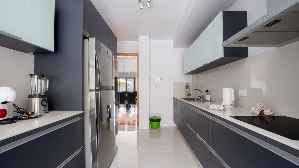 Deluxe Living by LovelyStay