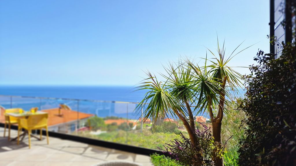 Eden Sun-Modern Luxury Villa with Panoramic View