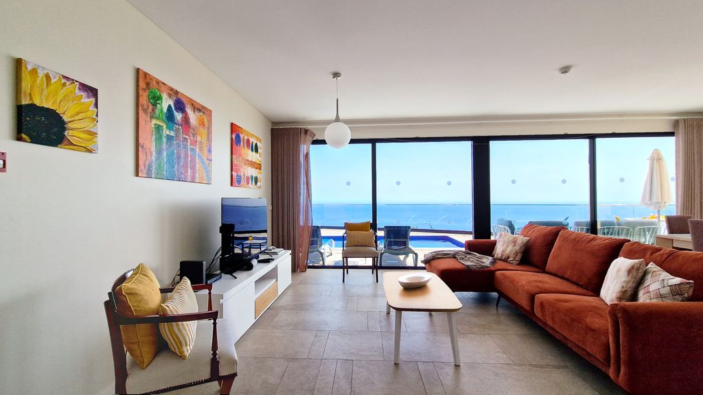 Eden Sun-Modern Luxury Villa with Panoramic View