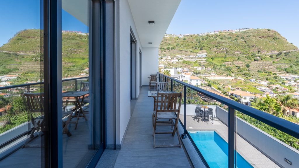 Evoque Villa by LovelyStay
