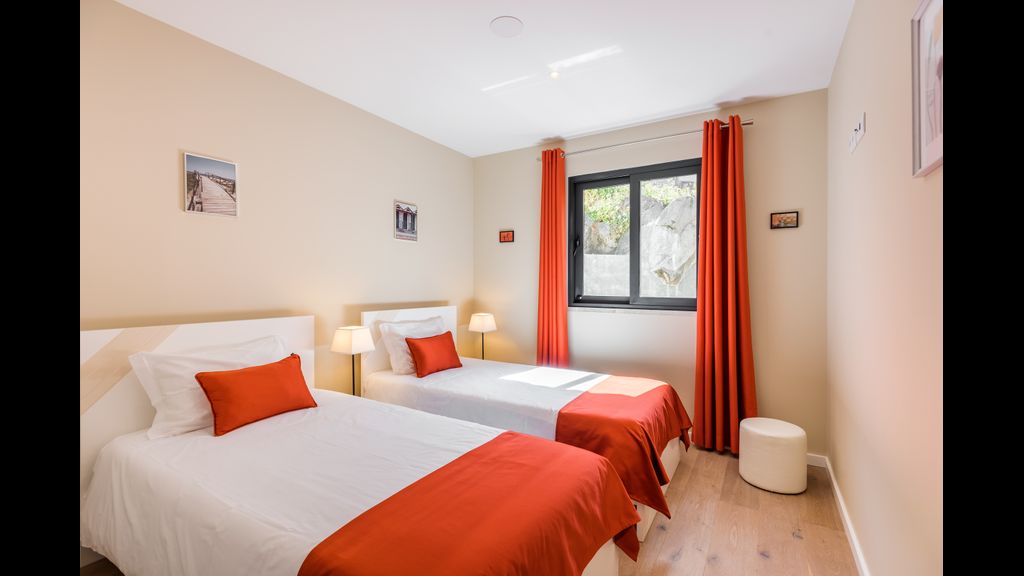 Funchal SilverWood Apartment by LovelyStay
