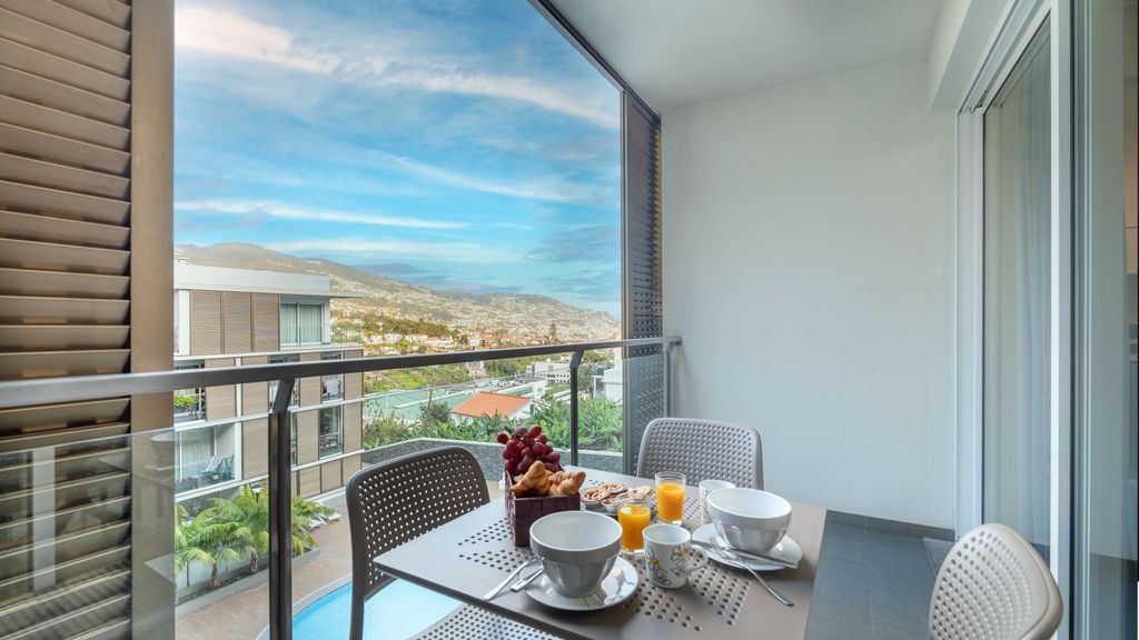 Gardenia Apartment