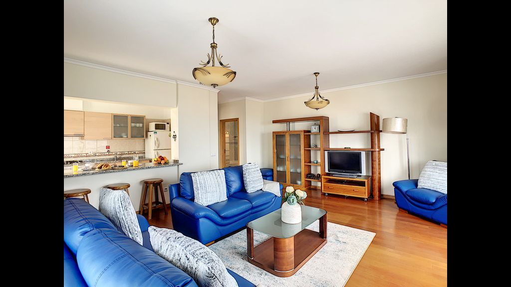 Gemini Apartment by LovelyStay