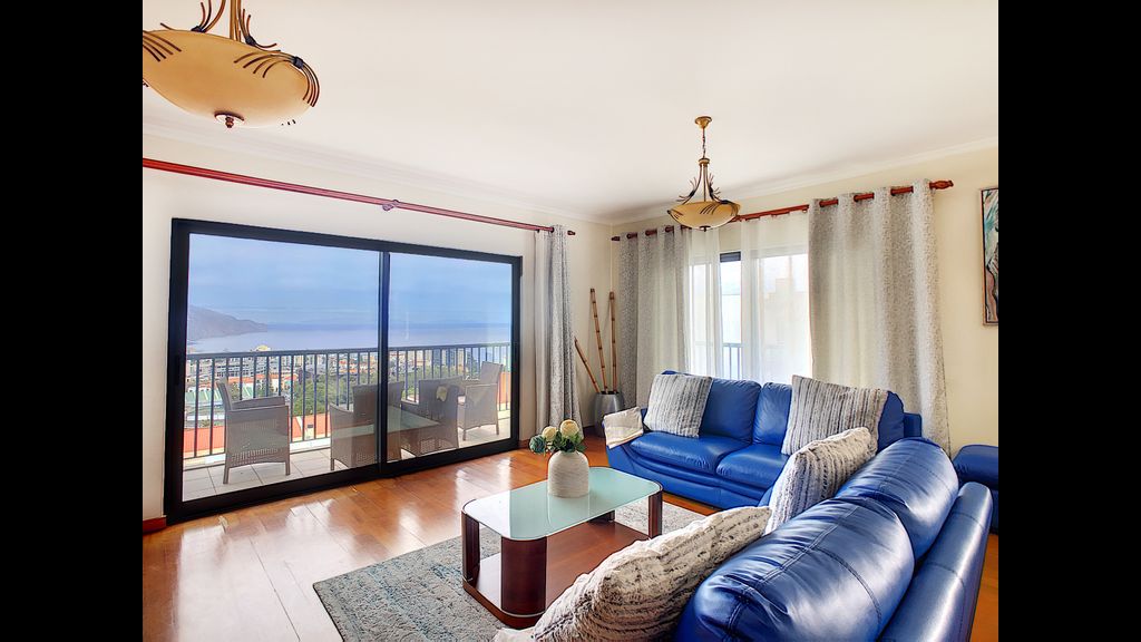 Gemini Apartment by LovelyStay