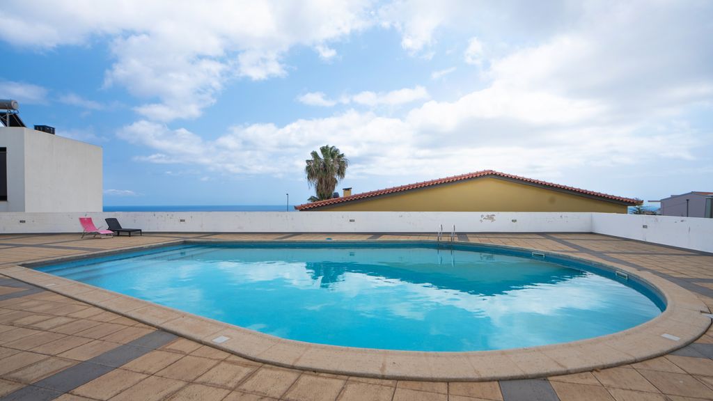 Penthouse Paradisus by LovelyStay