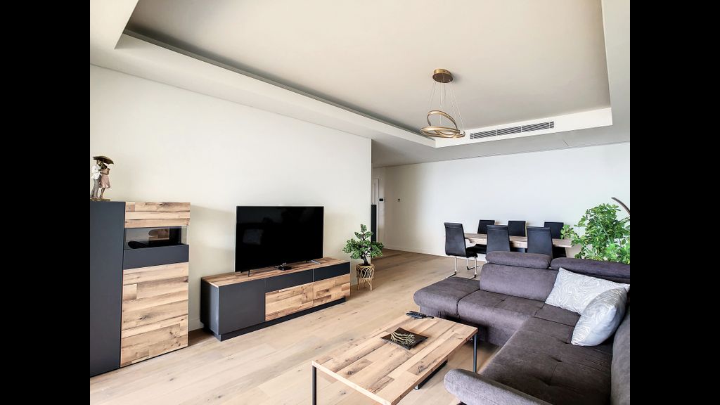 The Best Sea View Apartment by LovelyStay