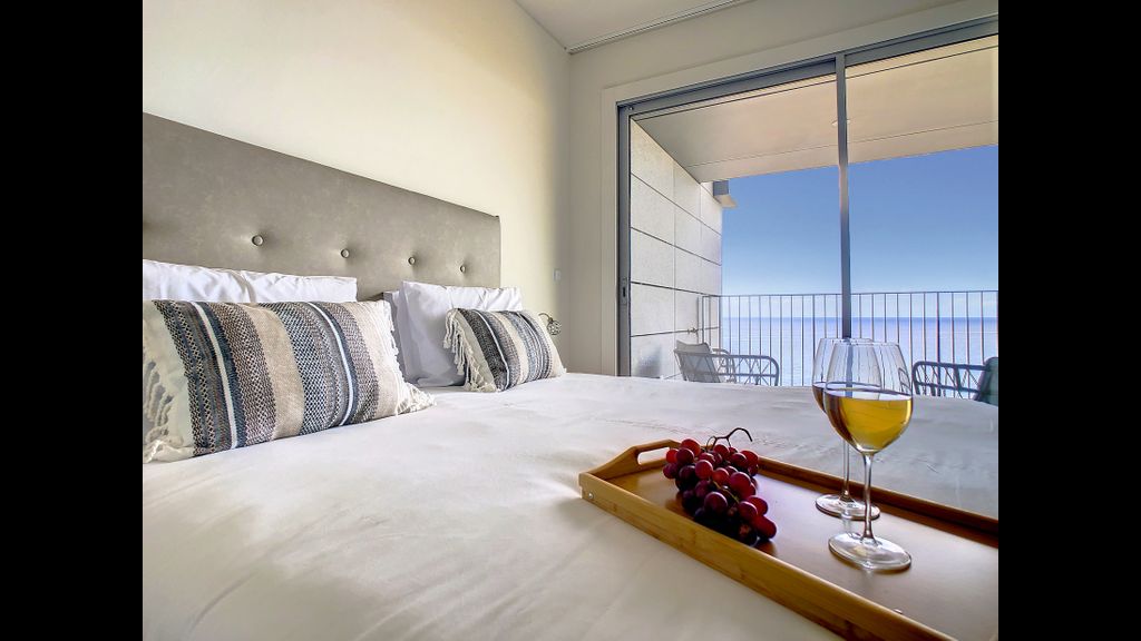 The Best Sea View Apartment by LovelyStay