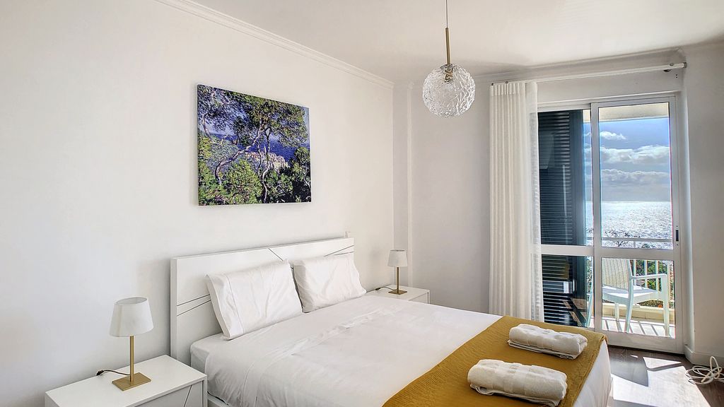 Lido Life Apartment by LovelyStay