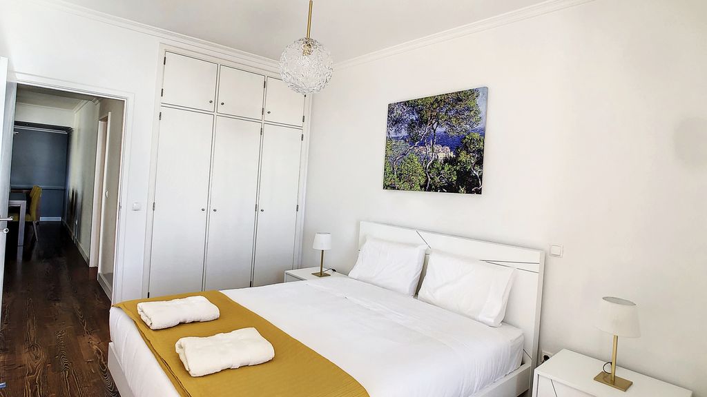 Lido Life Apartment by LovelyStay
