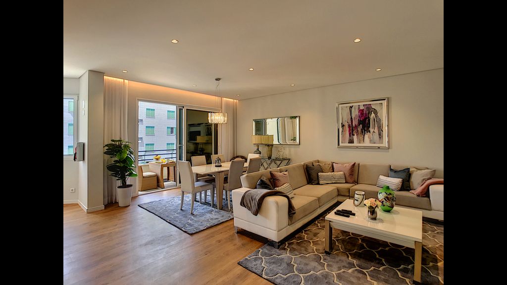 Paradise Apartment by LovelyStay