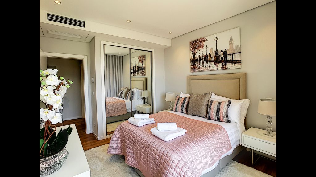 Paradise Apartment by LovelyStay