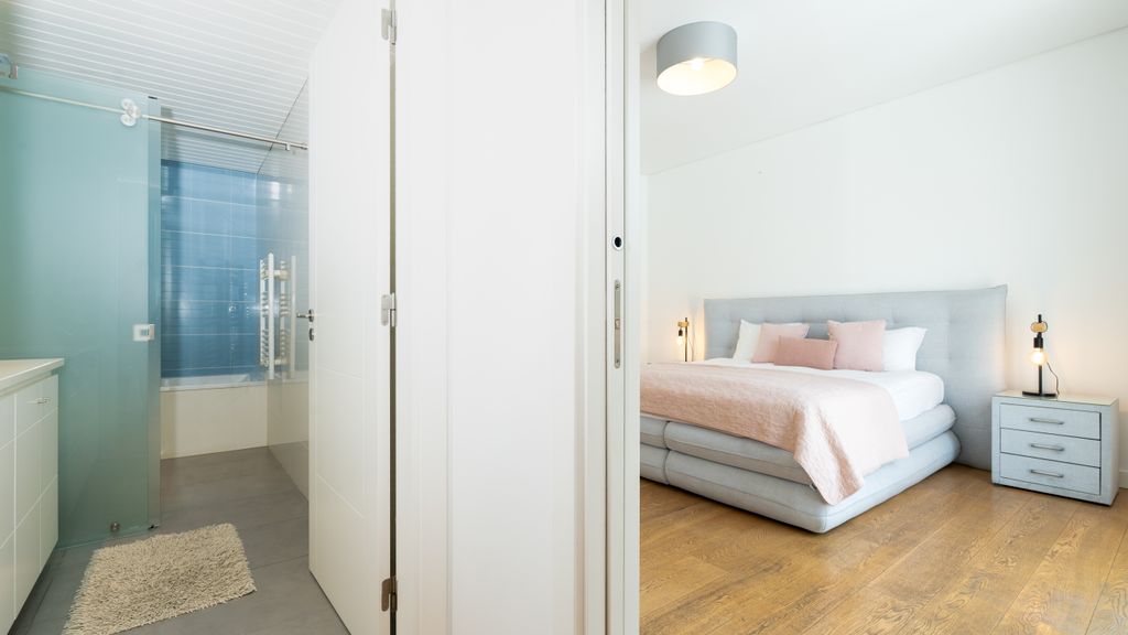 Parkside Marina Vista by LovelyStay