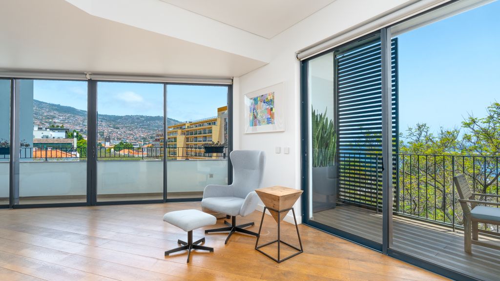 Parkside Marina Vista by LovelyStay