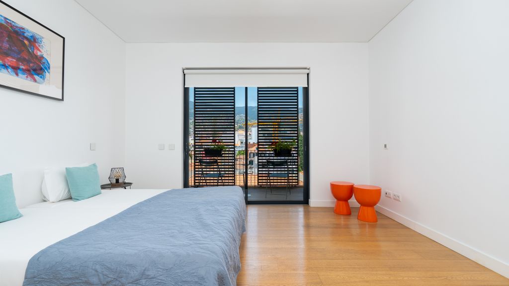 Parkside Marina Vista by LovelyStay