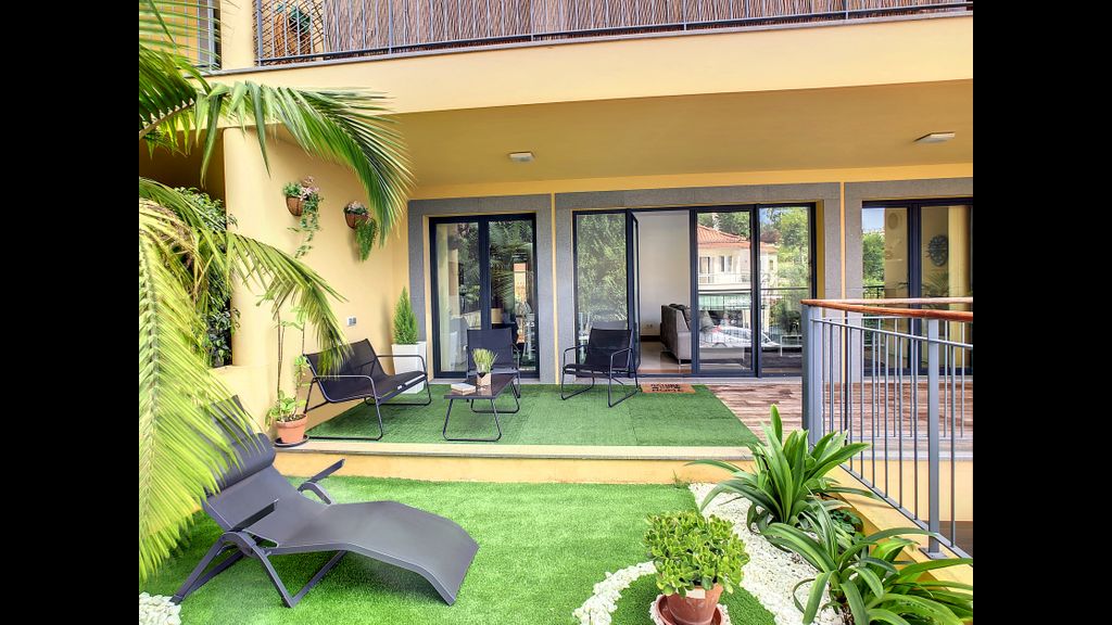 Samya Apartment by LovelyStay