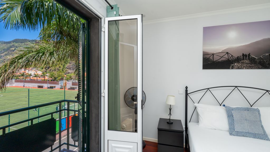 Sea N' Sun Apartment