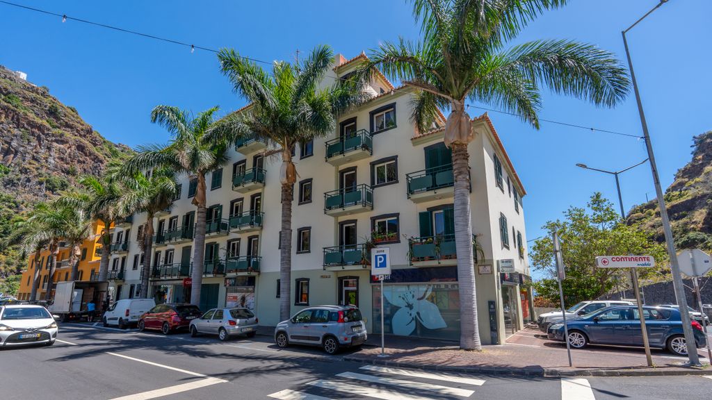 Sea N' Sun Apartment