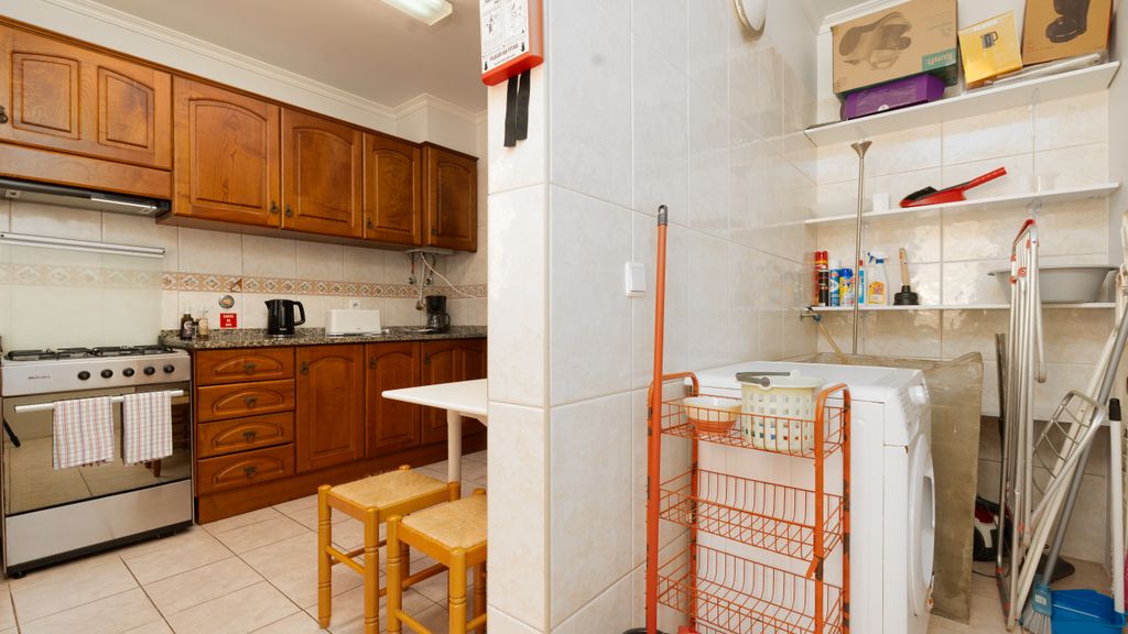 Sea N' Sun Apartment
