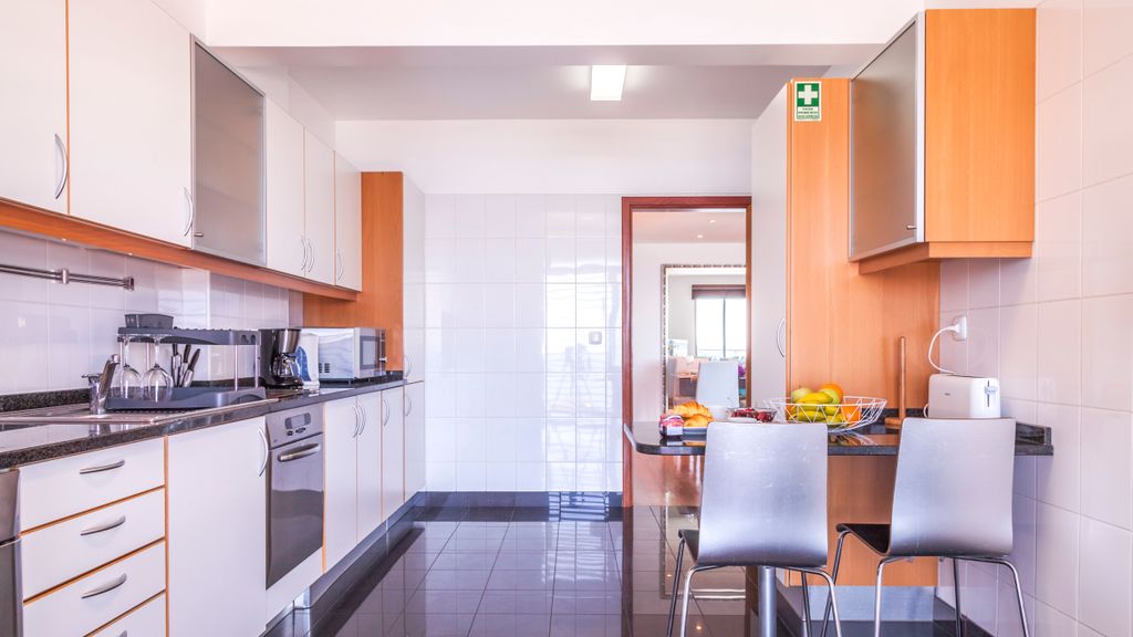 The Seaside Apartment by LovelyStay