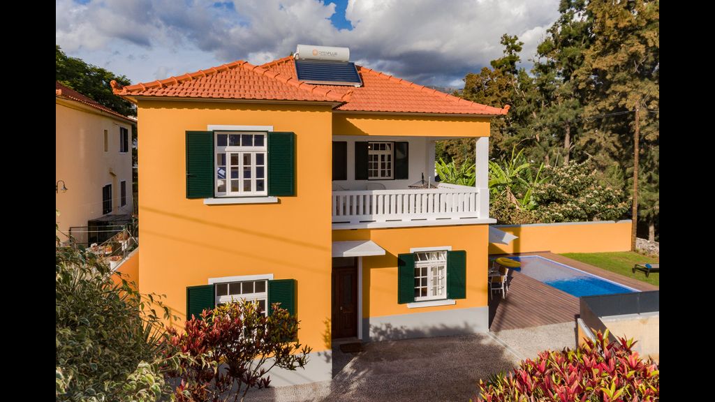 The Yellow House