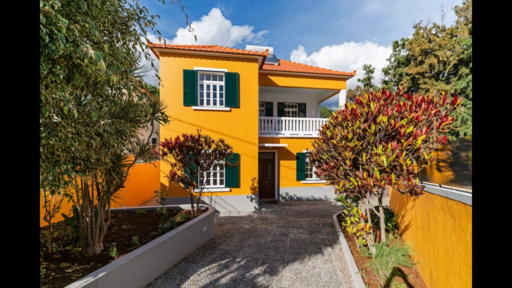 The Yellow House