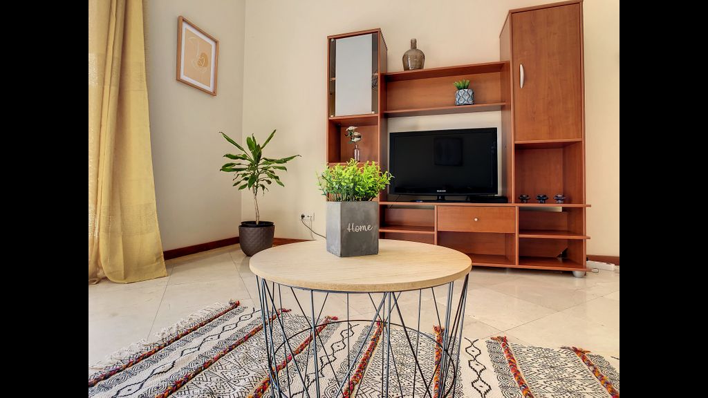 Theos Apartment by LovelyStay