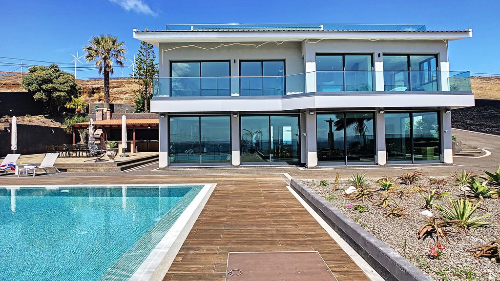 Villa Bahari