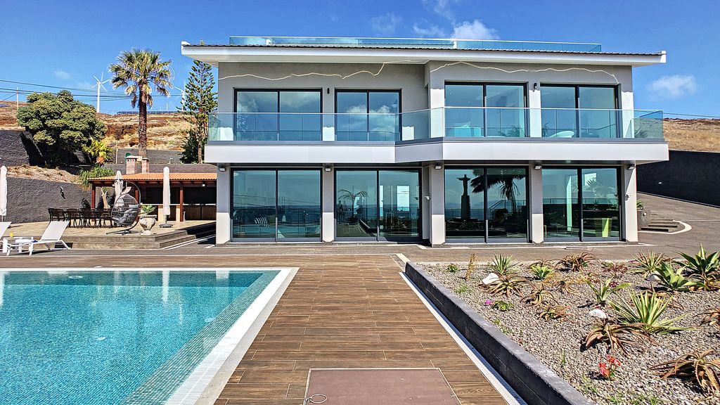 Villa Bahari