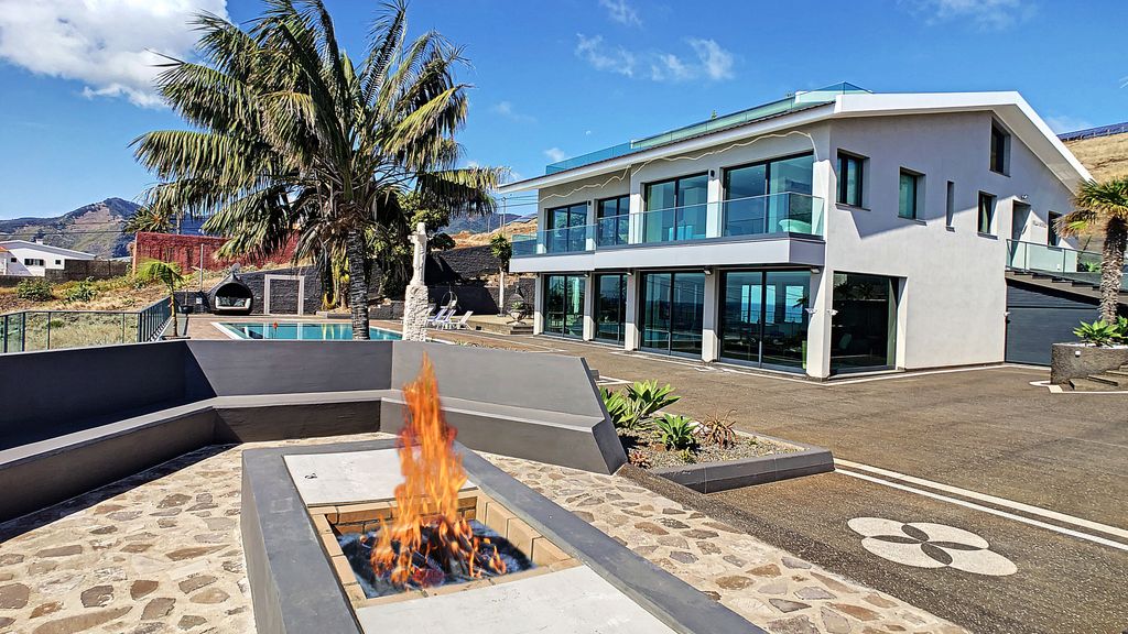 Villa Bahari