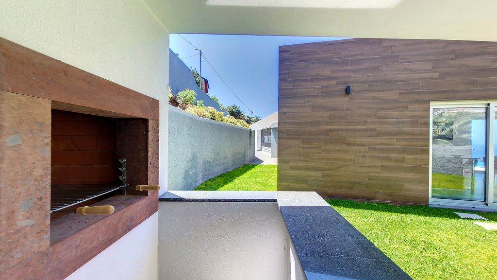 Villa Blue Horizon by LovelyStay