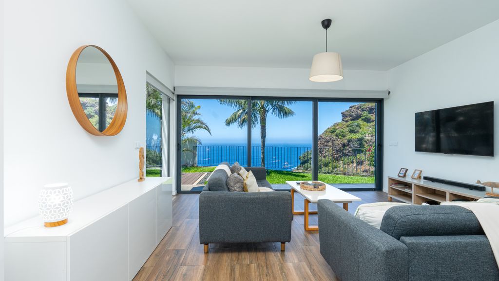 Villa Calhau by LovelyStay