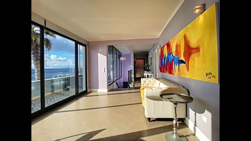 Villa do Paul by LovelyStay