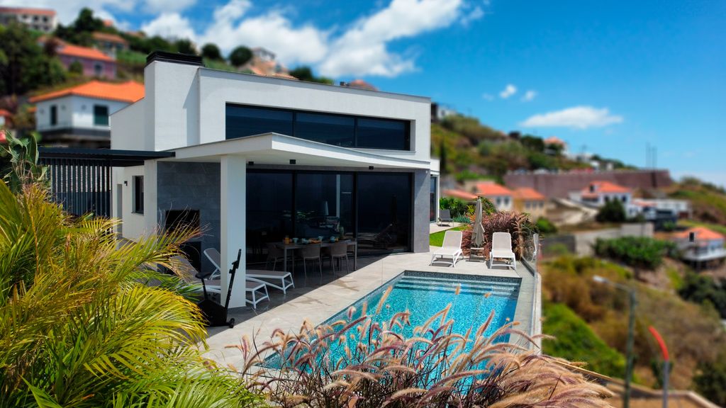 Villa Estrelícia by LovelyStay