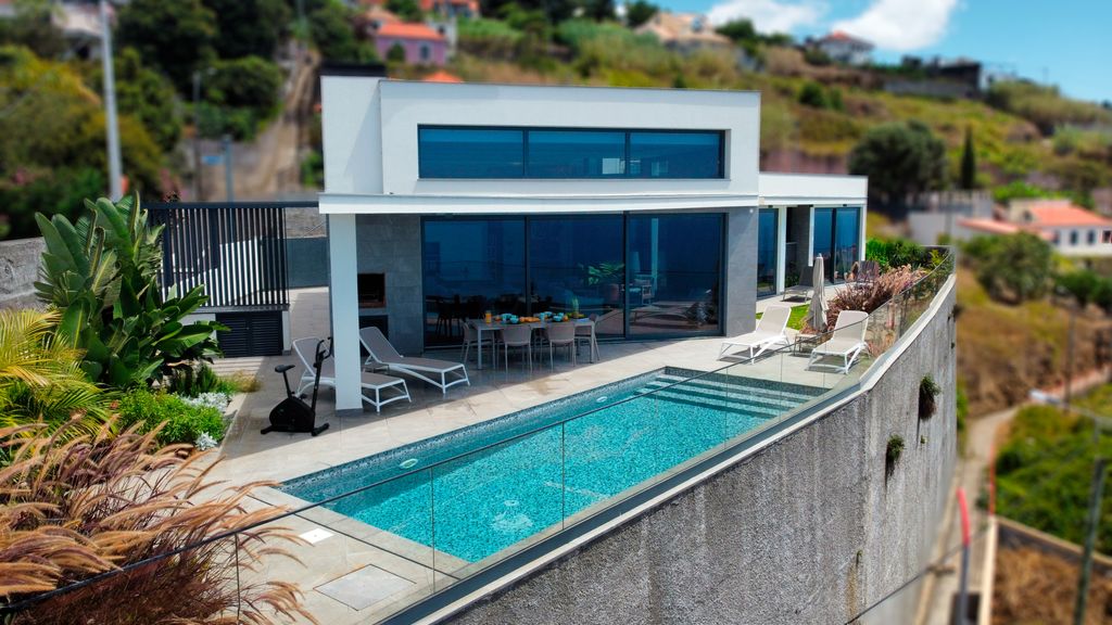 Villa Estrelícia by LovelyStay