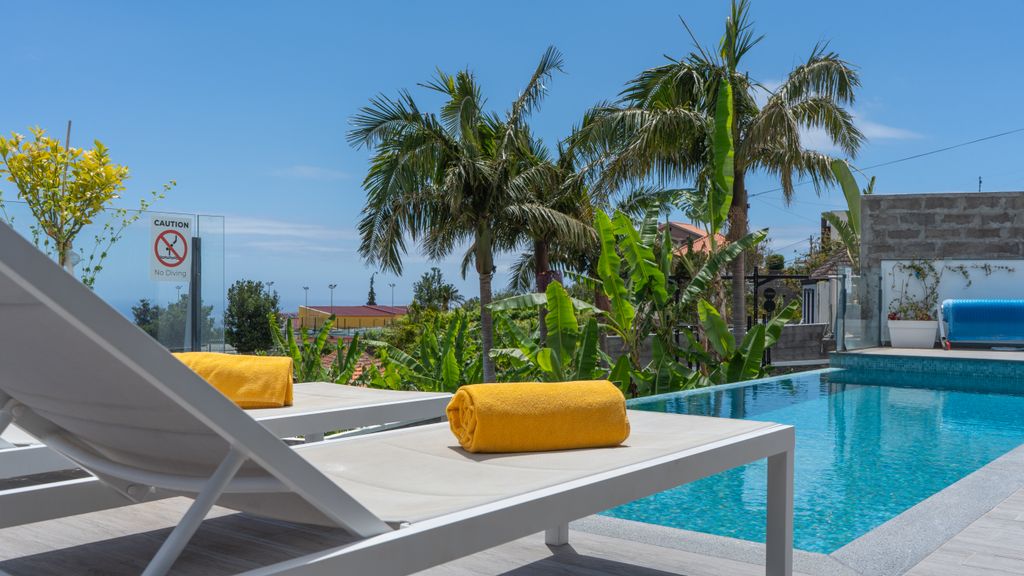 Villa Lilian by LovelyStay