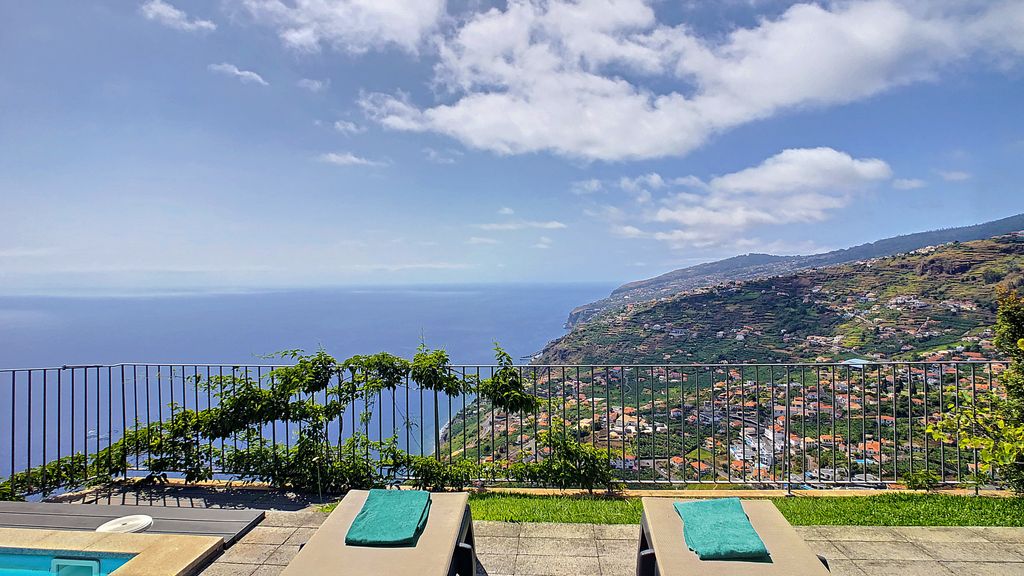 Villa Miradoura by Lovelystay